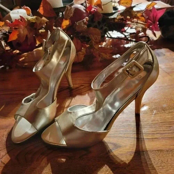 George Silver High Heeled Sandals with ankle strap and Buckle size  7 - Picture 1 of 9